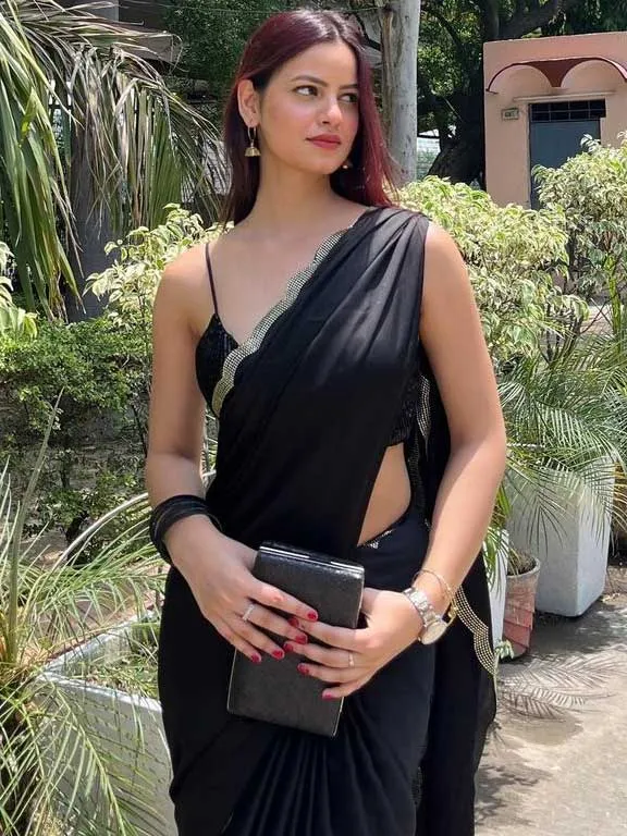 Genuine call girls verified Karol Bagh escort Service Delhi